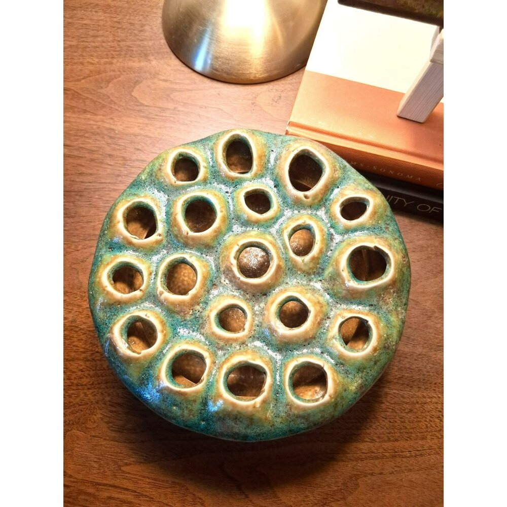 Vintage Ceramic Lotus Pod Flower Frog With Lid Turquoise Beige Glaze